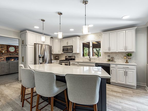 5th image of this home