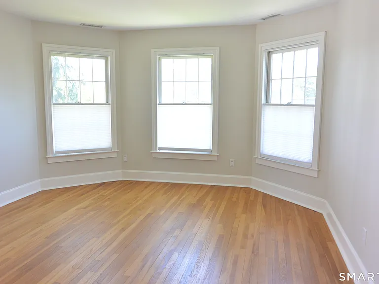 83 South Ave #E — Photo 6