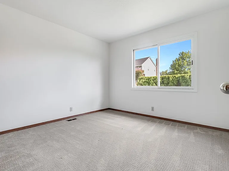 13150 NW Ridgetop St — Photo 10