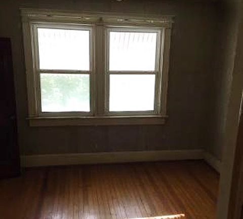 5th image of 94 S 15th St