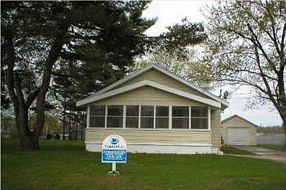 1st image of 3517 Hillcroft Ave SW