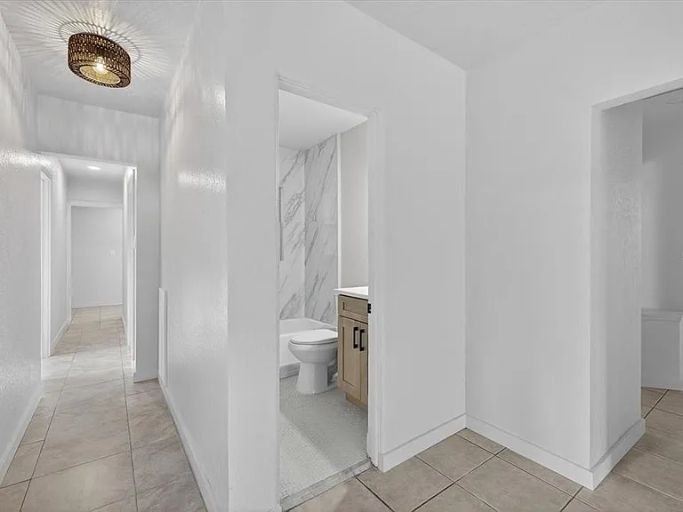 773 W Harbor Dr S — Photo 19
