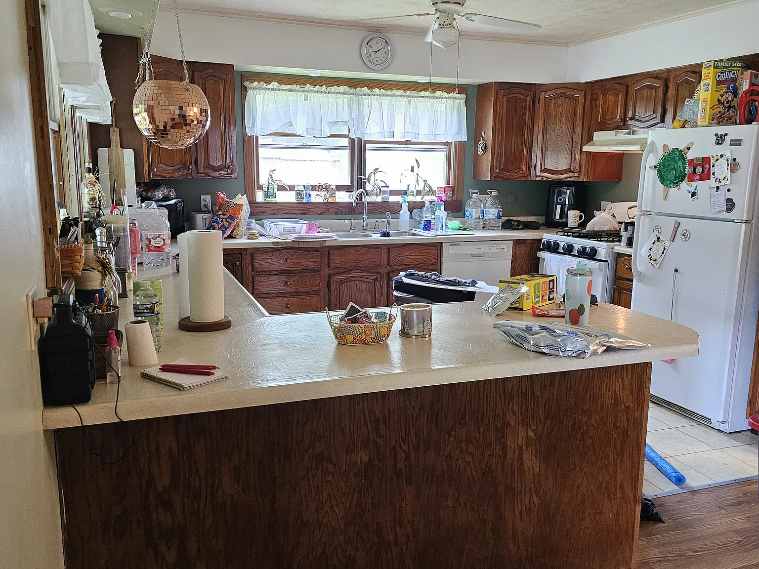 3 bed, 1570 sqft, $2,850 — Photo 2