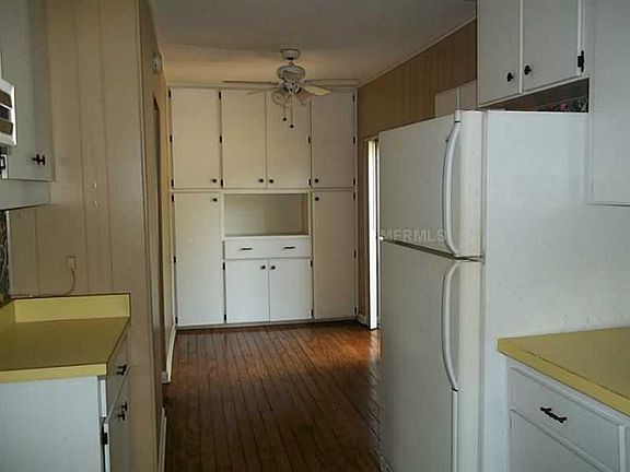 3rd image of 2604 Cleveland Heights Blvd