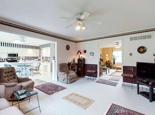 402 Beringer Cir, Urbana, IL