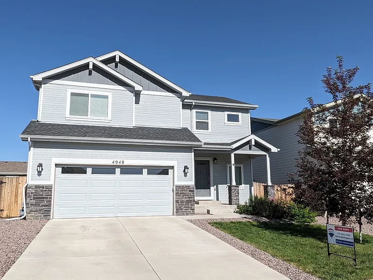 4948 Wolf Moon Dr — Photo 2