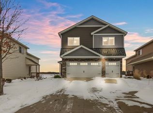 9039 Golden Pond Ln N, Monticello, MN 55362