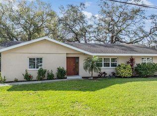 217 2nd St SW, Largo, FL 33770