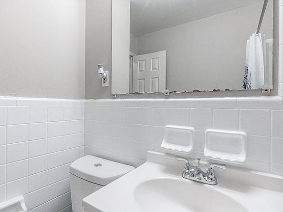2nd image of 2854 Crescendo Dr NW #6