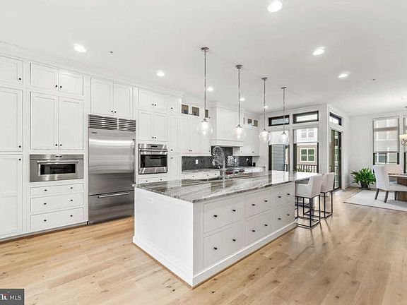 3rd image of 20346 Northpark Dr