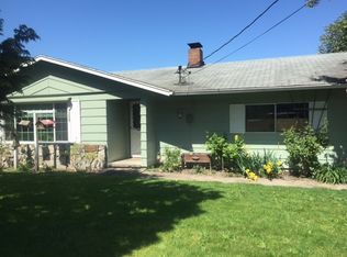 1879 Lewis River Rd, Woodland, WA