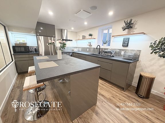 2nd image of 3183 Forrestdale Cir #2
