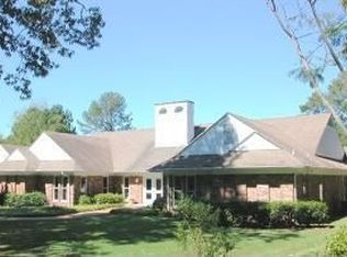 111 Countryside Rd, Starkville, MS 39759