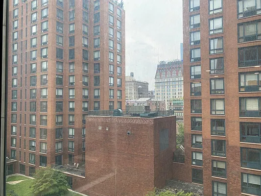 Rented by Realty Group International | media 8