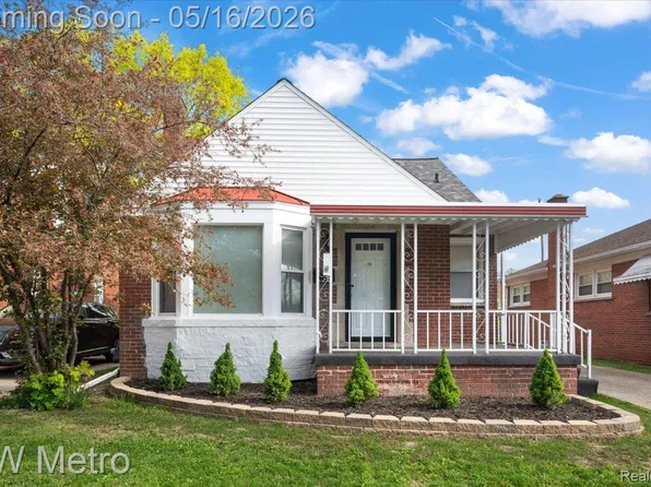 654 Kings Hwy, Lincoln Park, MI 48146