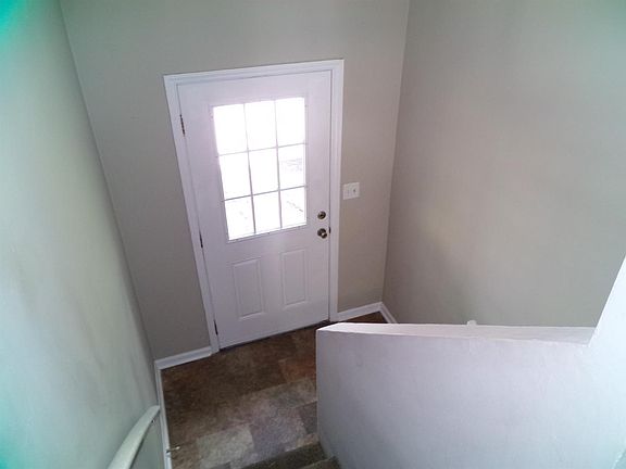 2nd image of 470 Schenkel Ln