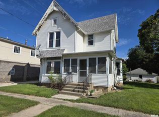 106 E Jackson St, Abingdon, IL 61410