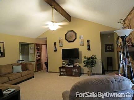 3rd image of 2616 Palmetto Dr