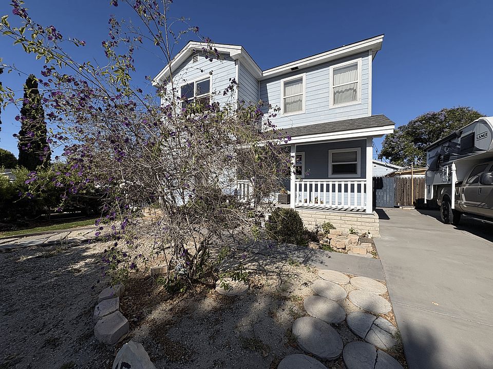 1st image of 15228 S Ermanita Ave