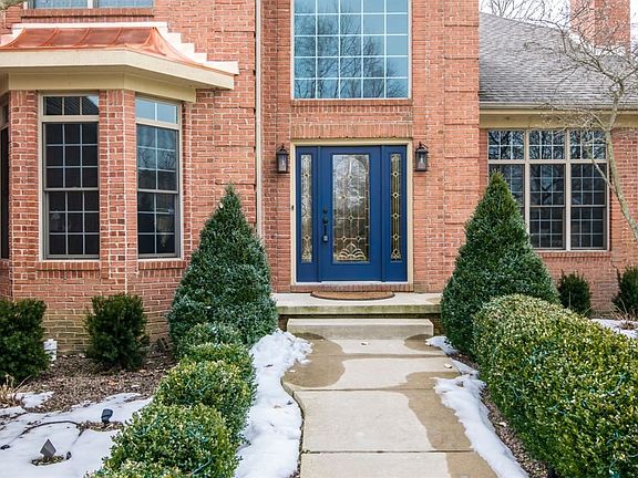 4th image of 4956 Saint Andrews Ct