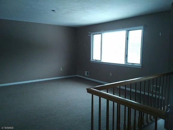 4th image of 469 County Road 519