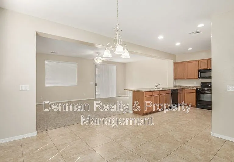 1154 W Stephanie Ln — Photo 13