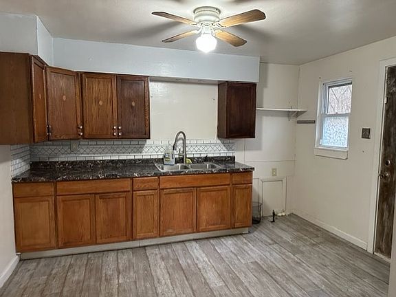 4th image of 48 6th St