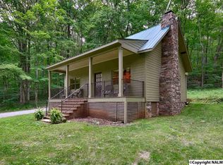 626 Deer Trace Pkwy, New Market, AL 35761