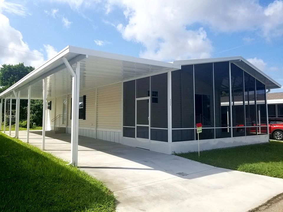 1st image of 111 Jasmin Dr