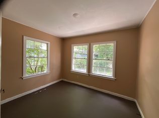 800 Guam St, Wake Village, TX 75501
