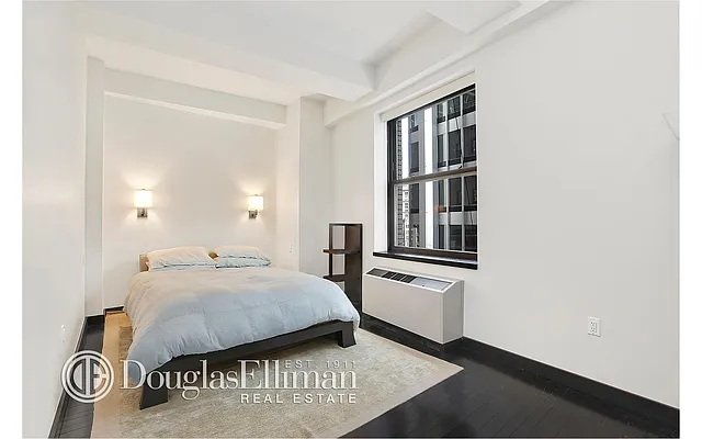 Sold by Douglas Elliman | media 18