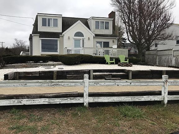 3rd image of 8 Taylor Ave