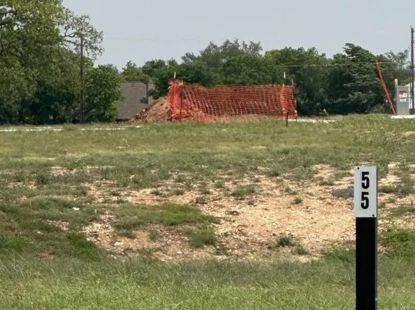 109 Baume Ct, Fredericksburg, TX 78624