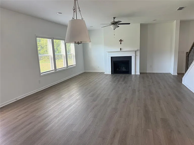 30 Everly Way — Photo 3