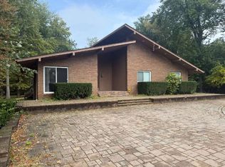 3680 W Big Beaver Rd, Troy, MI 48084