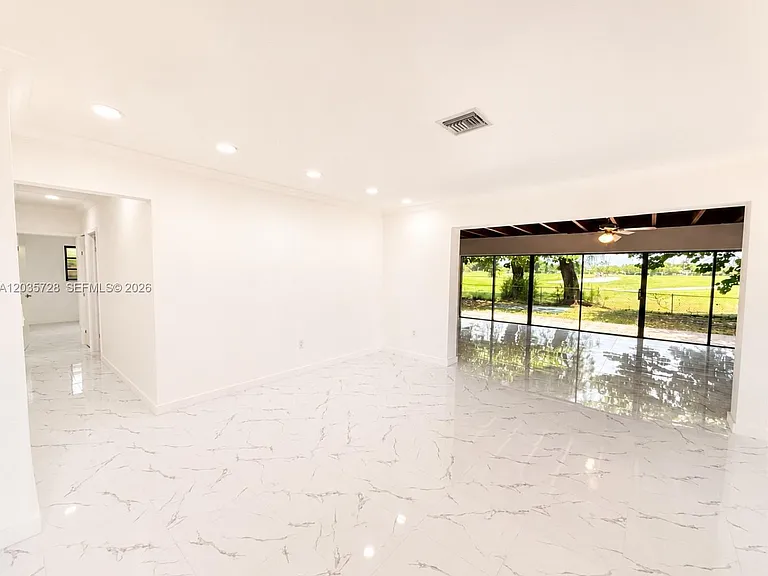 401 S Shore Dr — Photo 7