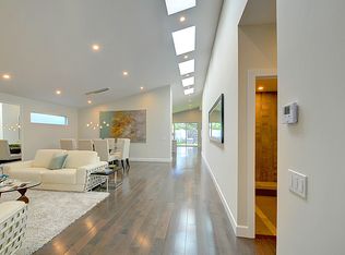 4909 Bellaire Ave, Valley Village, CA 91607