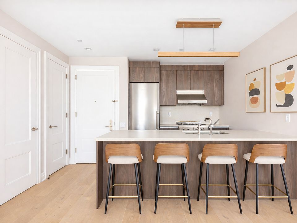 1st image of 13-33 Jackson Ave #6F