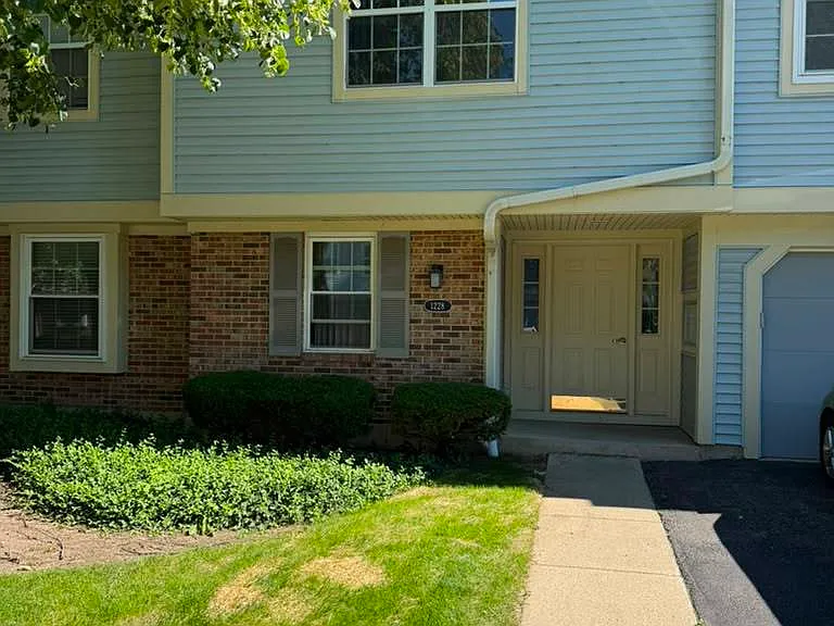 1228 Bradwell Ln #D — Photo 1