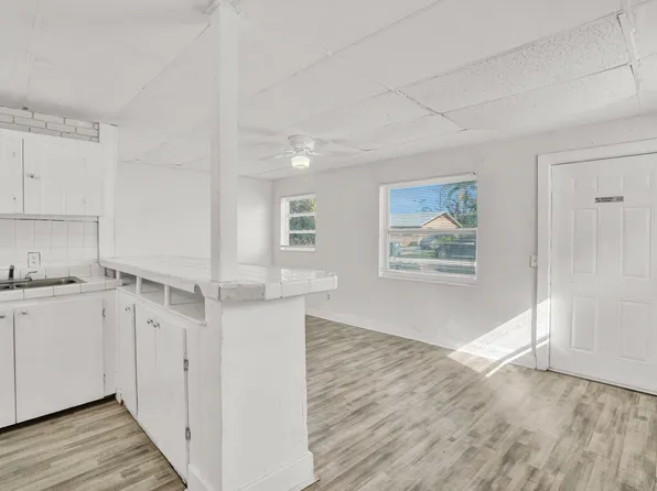 7871 Terrace Rd, Lake Worth, FL