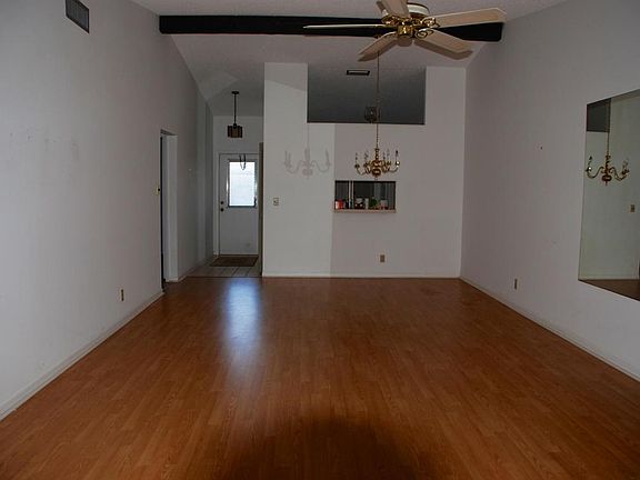3rd image of 1028 Green Pine Blvd APT H
