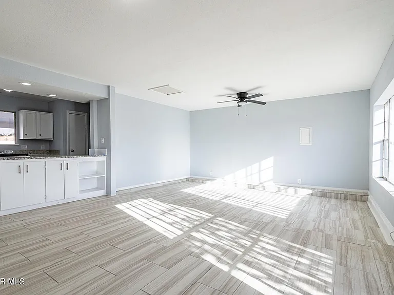 10733 Tourmaline St — Photo 11