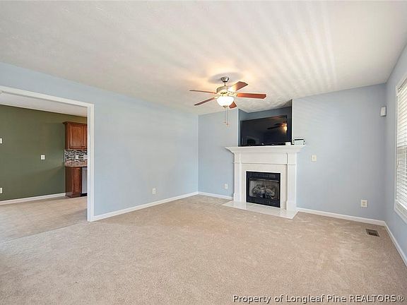 5th image of 4412 Goldenrod Ct
