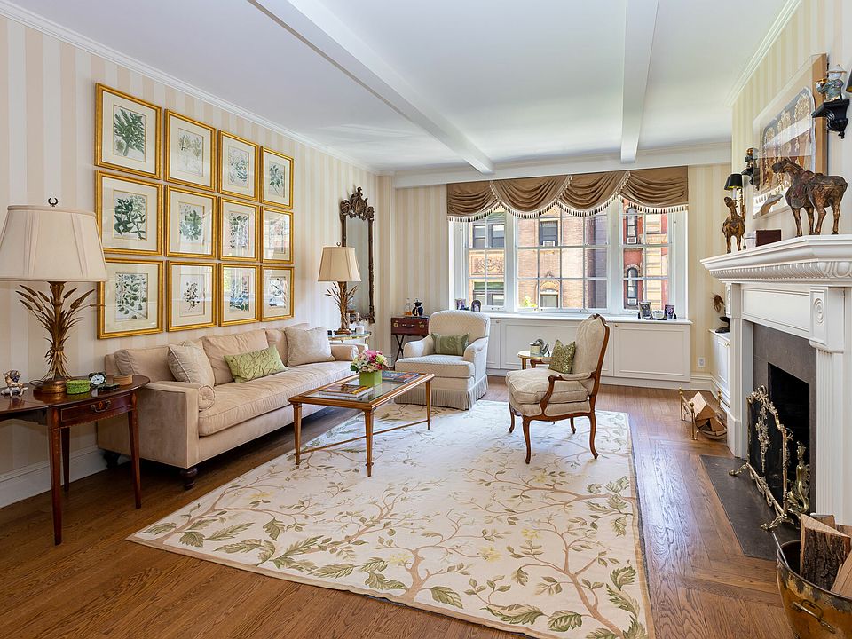 1st image of 130-134 E 67th St #5D