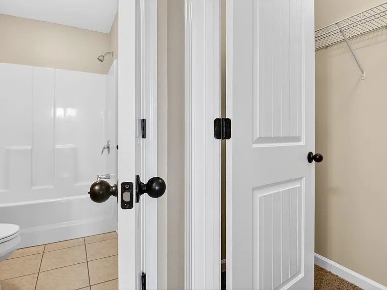 144 Reserve Pl — Photo 71