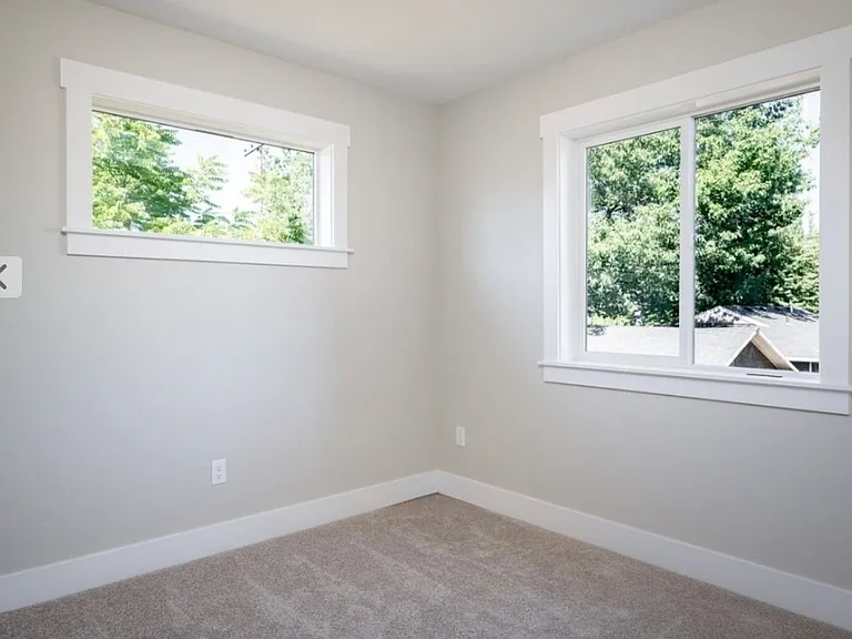 8838 N Drummond Ave — Photo 15