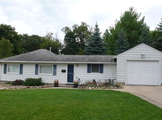 327 Rowland Ave, Marengo, IL 60152