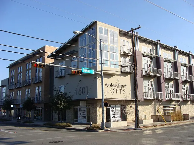 1601 E Cesar Chavez St #204 — Photo 1