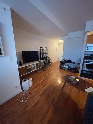 Rented by Bouklis Group | media 2