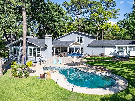 2nd image of 1616 Mona Ct